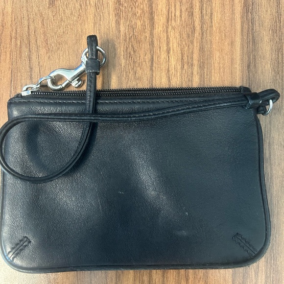 Coach Wristlet Black Buttery Leather - Picture 4 of 4